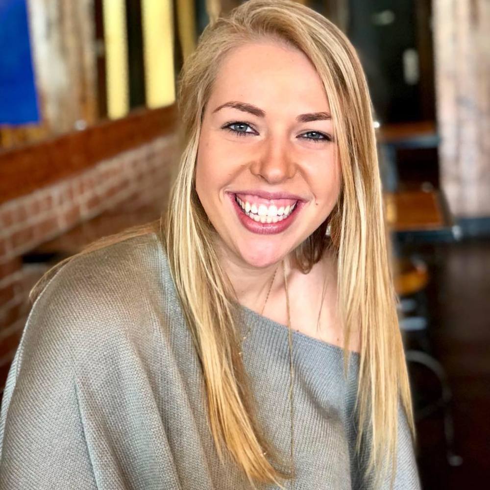 Meet your Posher, Ashley